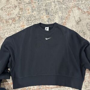 Nike Black Crewneck Sweatshirt